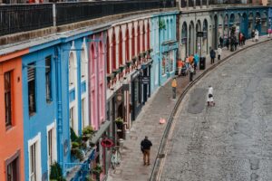 Where to stay in Edinburgh for solo travellers